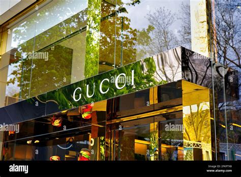 gucci dusseldorf|SHOPenauer .